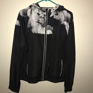 NEVER WORN!!! windbreaker